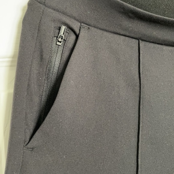 ATHLETA - Picture 4 of 13